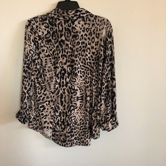 INC. Buttoned-down Animal Print Top - Size XL - Picture 3 of 7